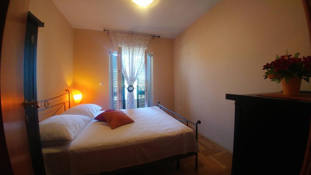 Villa Marija Marina Luaran gambar