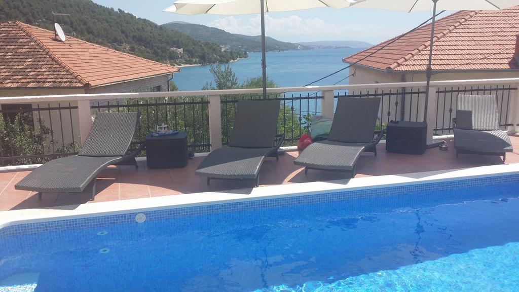 Villa Marija Marina Luaran gambar